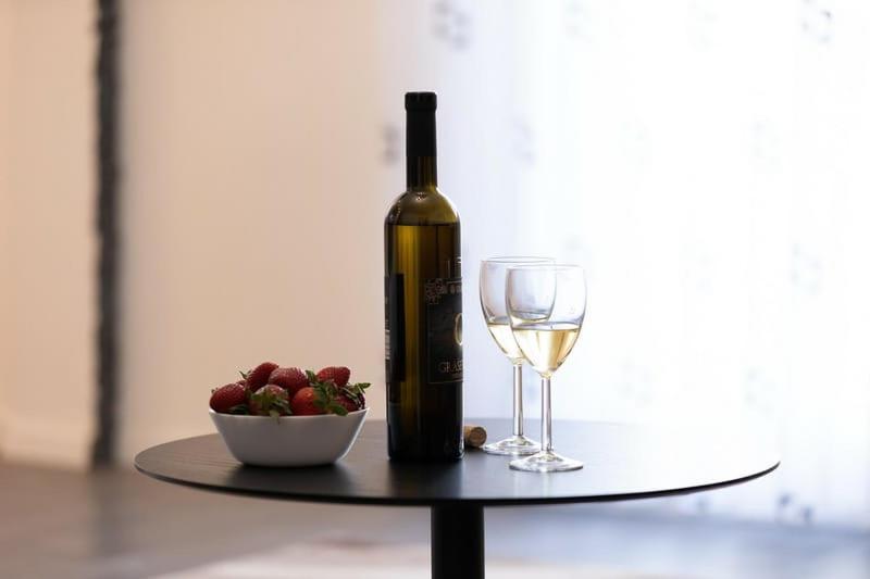 Apartman Melani スルニュ エクステリア 写真